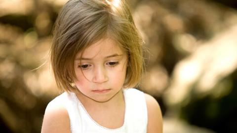 Παιδίατρος: «αρκετά μικρά παιδιά υποφέρουν από καταθλιπτικά συναισθήματα»